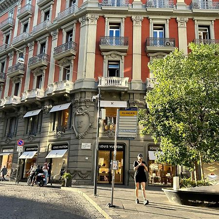 Martiri Boutique Apartment Наполи Екстериор снимка