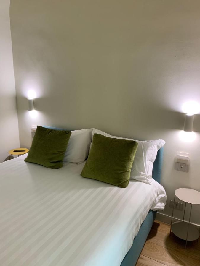 Martiri Boutique Apartment Наполи Екстериор снимка