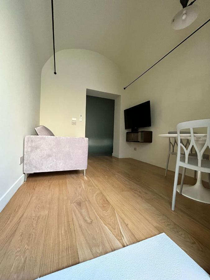 Martiri Boutique Apartment Наполи Екстериор снимка