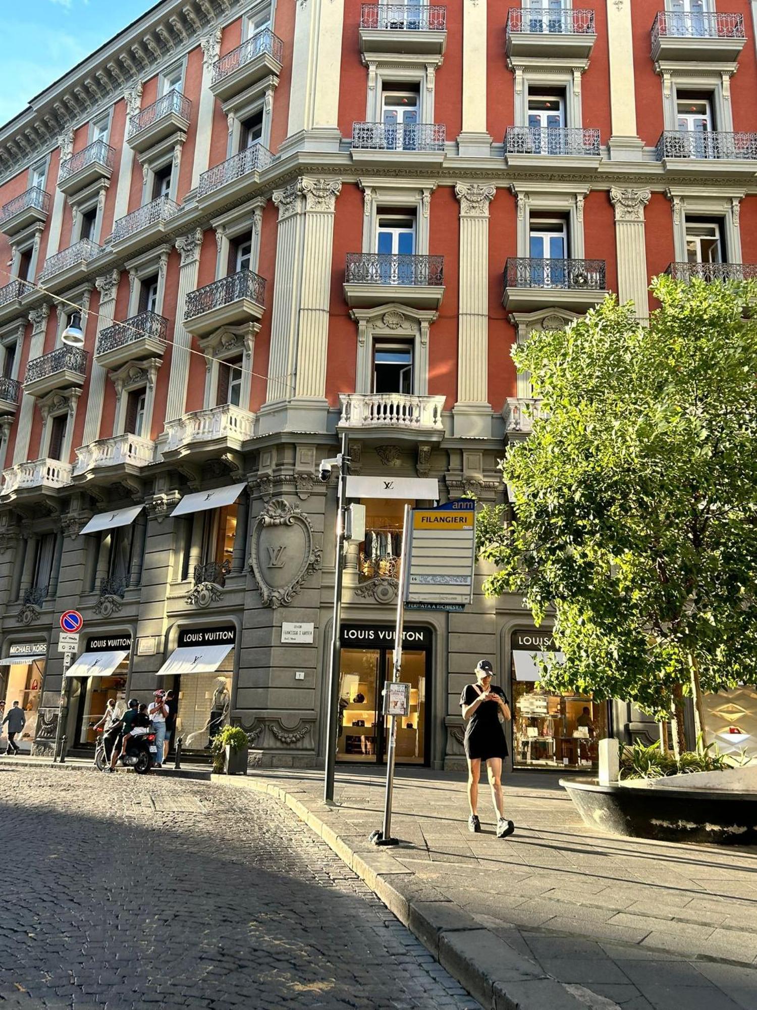 Martiri Boutique Apartment Наполи Екстериор снимка